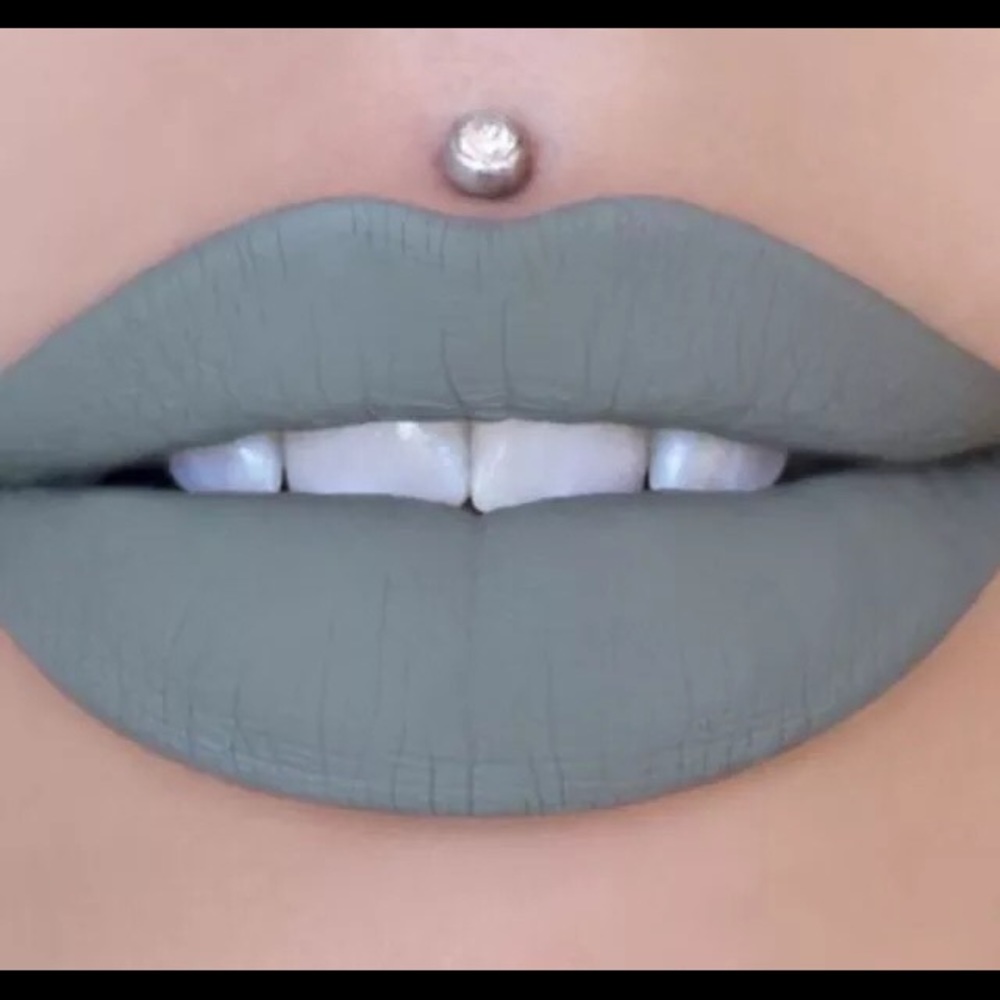 Dirty Money Jeffree Star lip color