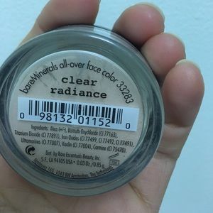 Bareminerals face powder in clear radiance