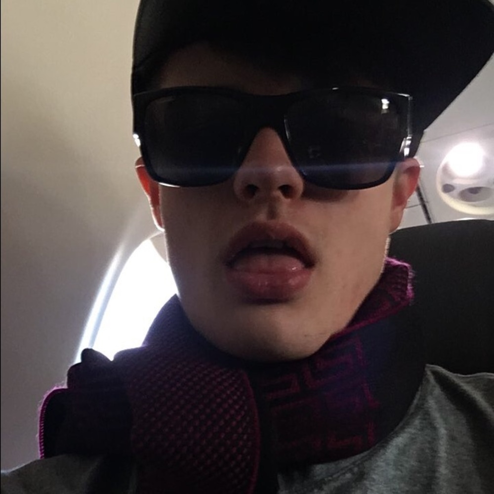 Meet your Posher, Brian