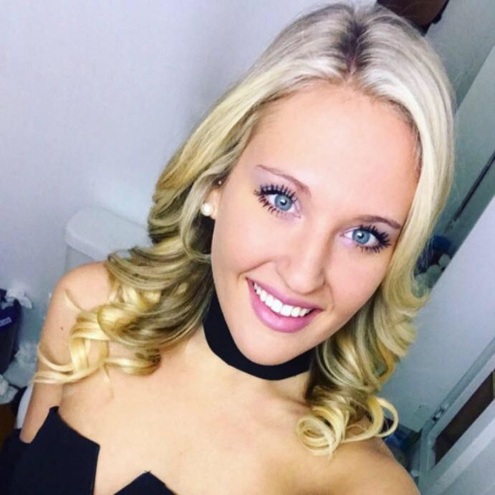 Meet your Posher, Savannah