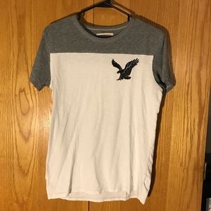 American Eagle t-shirt (Small)