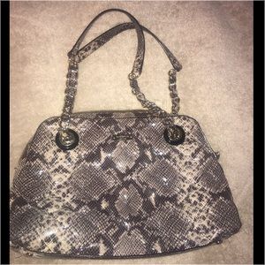 Kate Spade New York  Leather Shoulder Bag