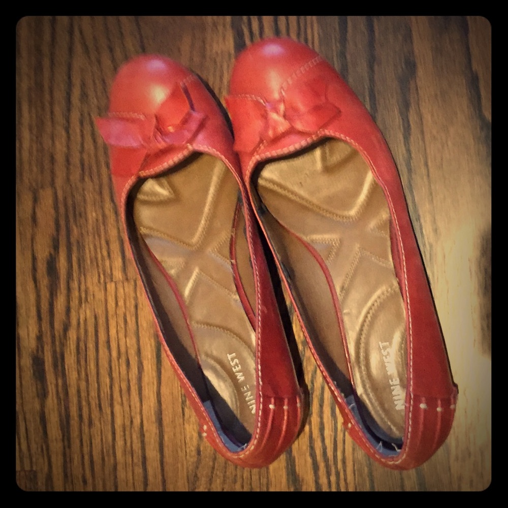 Nine West Red Flats- size 9