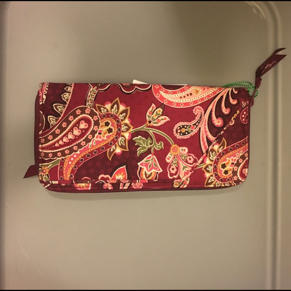 NWT Vera Bradley Piccadilly Plum Travel Organizer