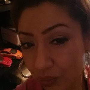 Meet your Posher, Sandra
