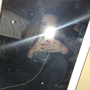 Meet your Posher, Dani