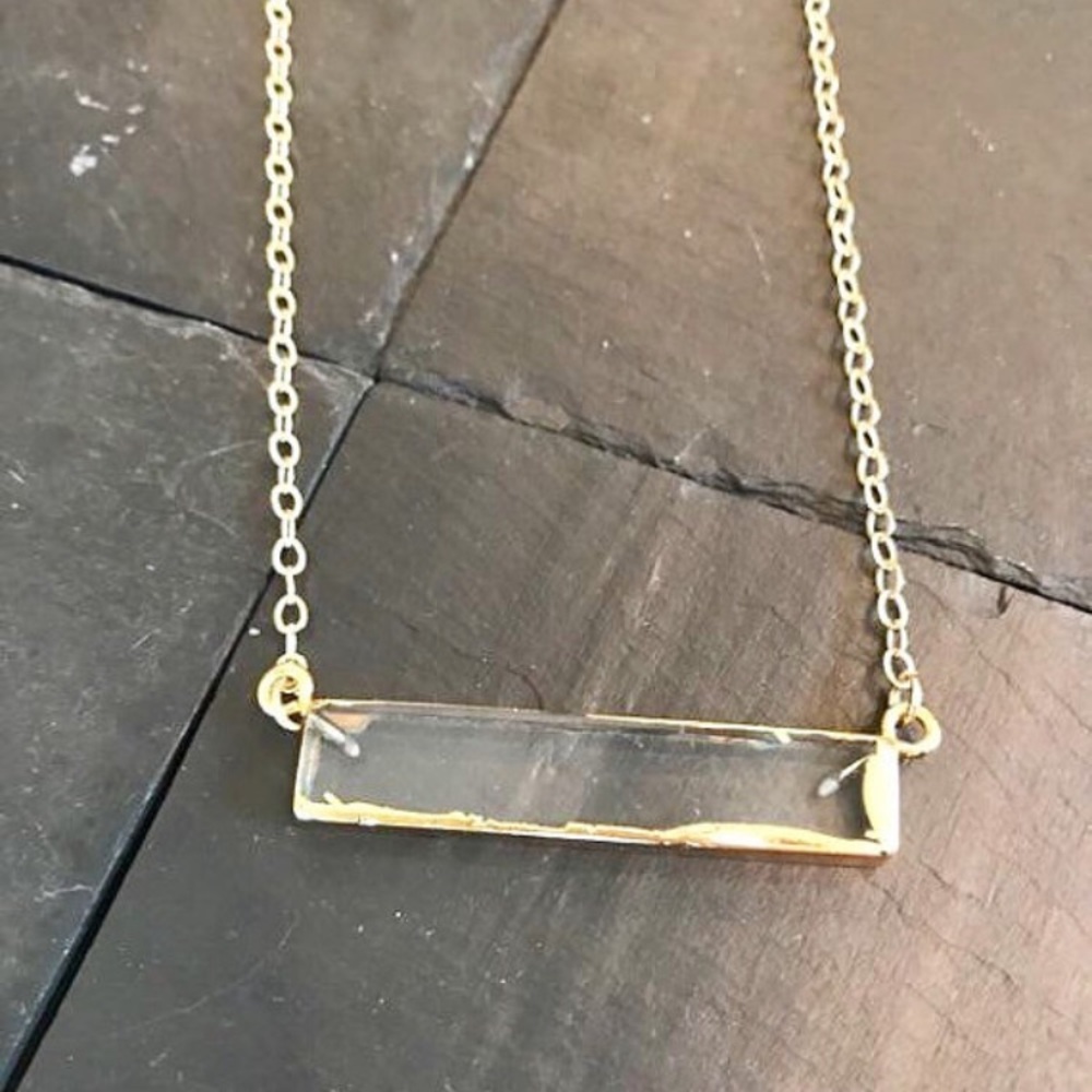 Bar pendant necklace on gold filled chain. 10"