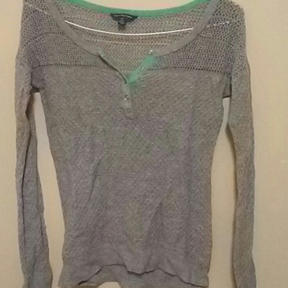 American Eagle sweater s