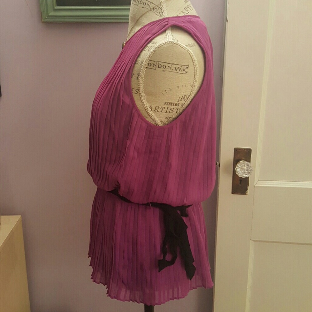 Pleated Tank Top in Plum/Maeve w Black Ribbon Sash - Picture 3 of 4
