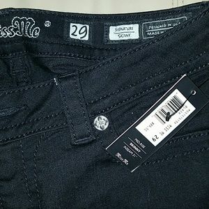 👖👖NWT Miss me skinny jeans size 29👖👖