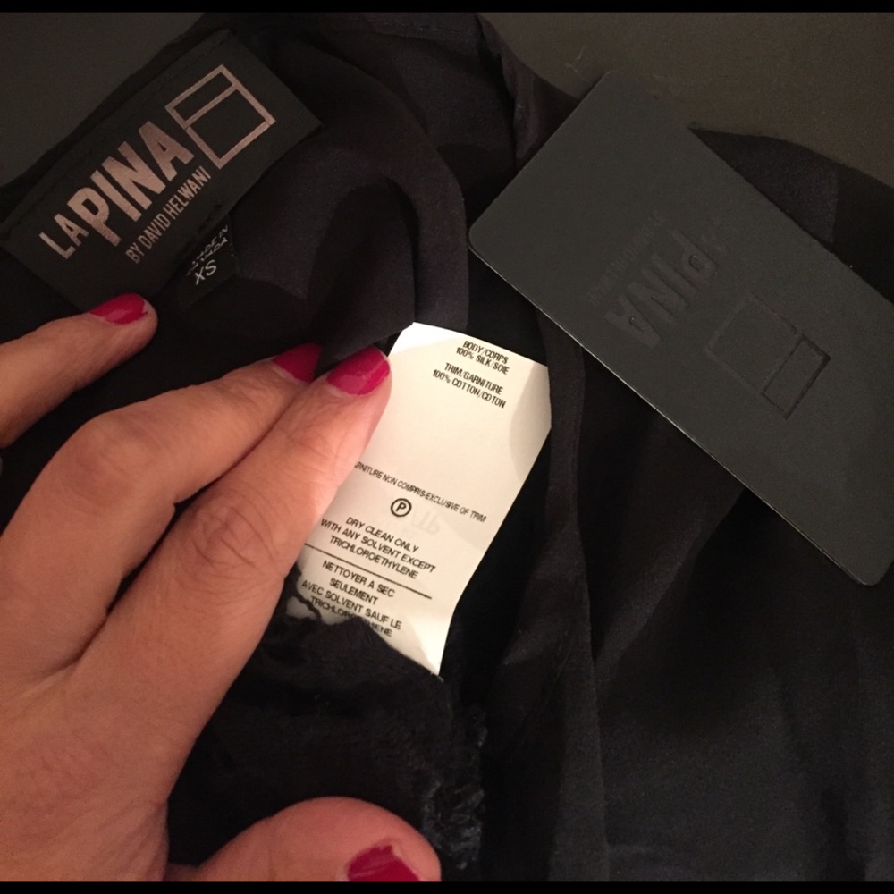 [La Pina by David Helwani] Sheer Floral Lace Top - Picture 4 of 4