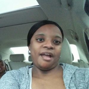 Meet your Posher, Denice