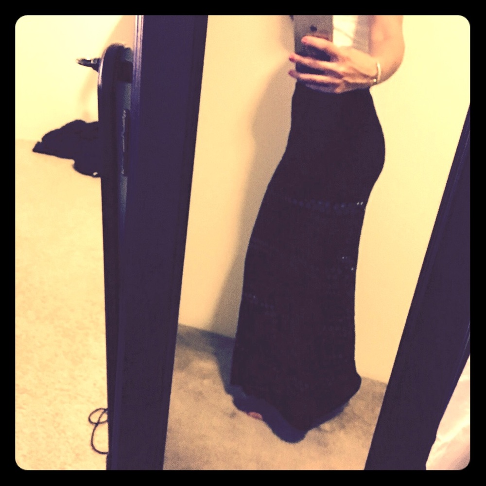 Roxy maxi skirt