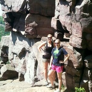 Meet your Posher, Clarissa