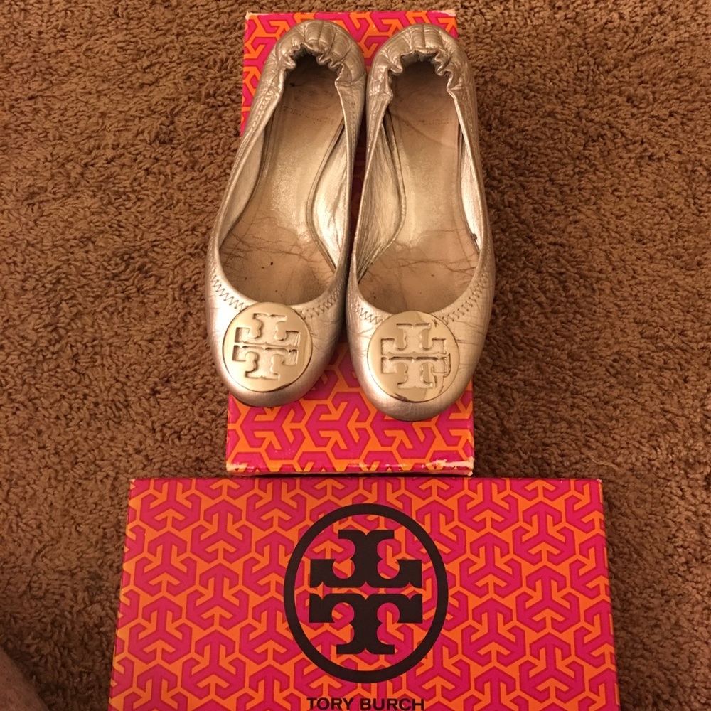 Tory Burch Metallic Silver Flats