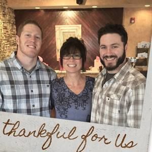 Meet your Posher, Lori