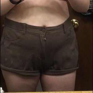 brown short shorts