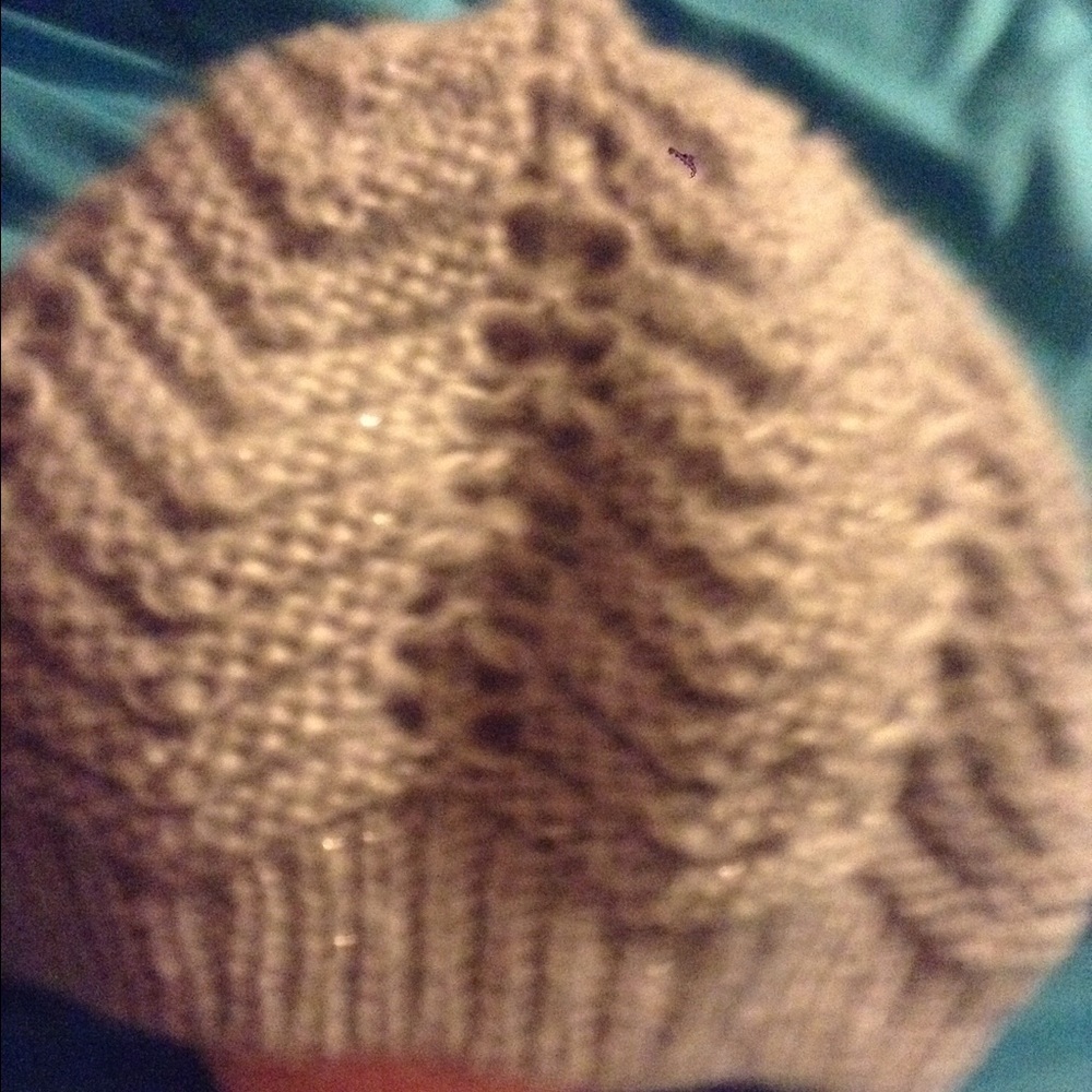 ❣(2) Berets - Picture 4 of 5
