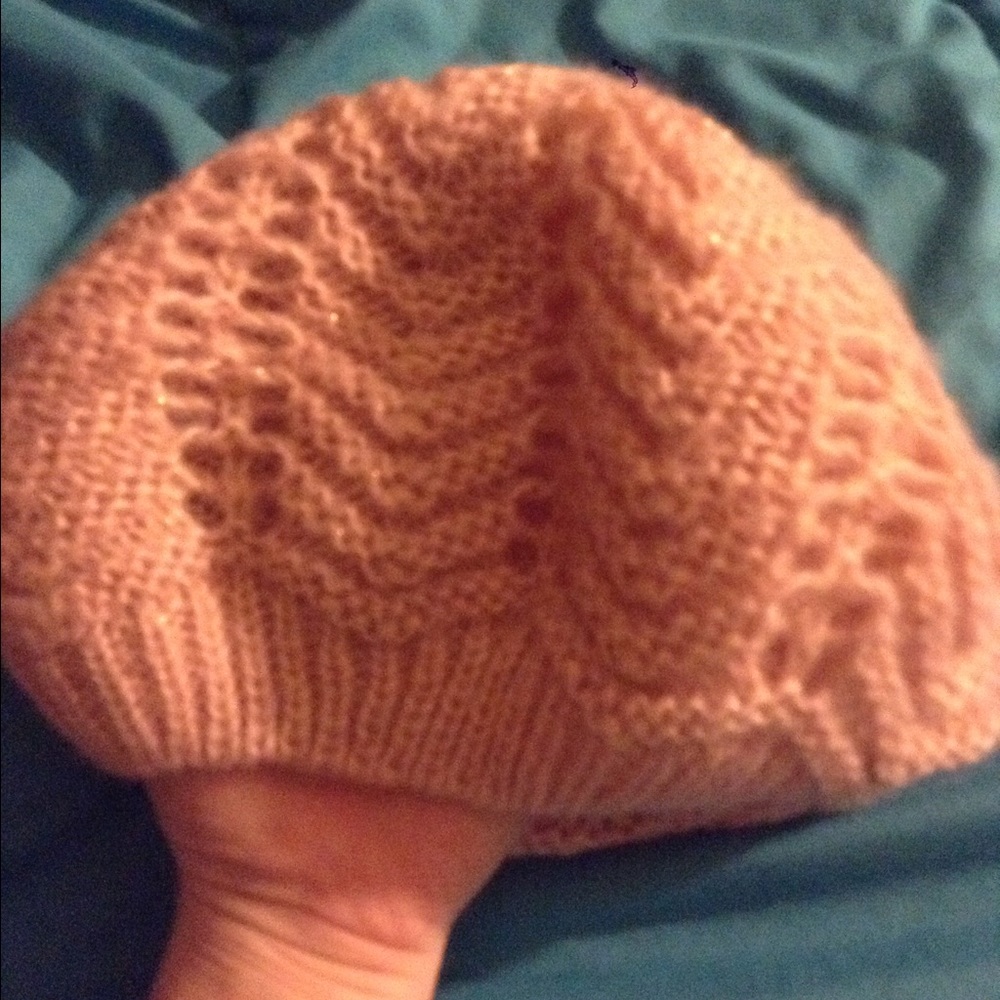 ❣(2) Berets - Picture 5 of 5