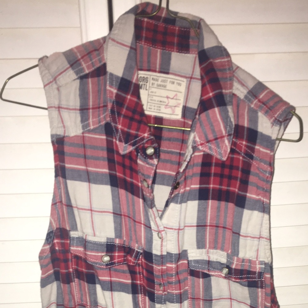 Sleeveless flannel