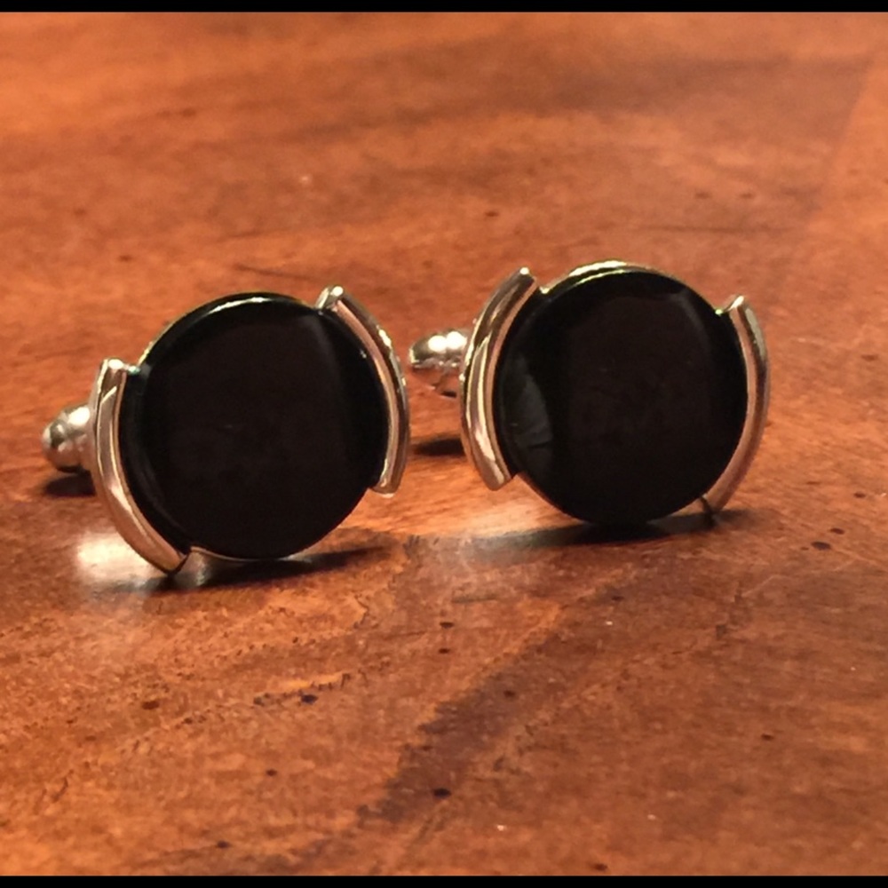 Cuff links