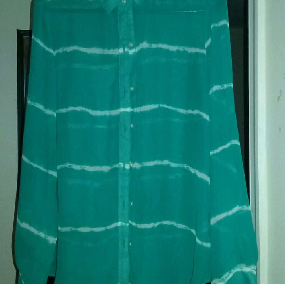 Blouse - Picture 2 of 2
