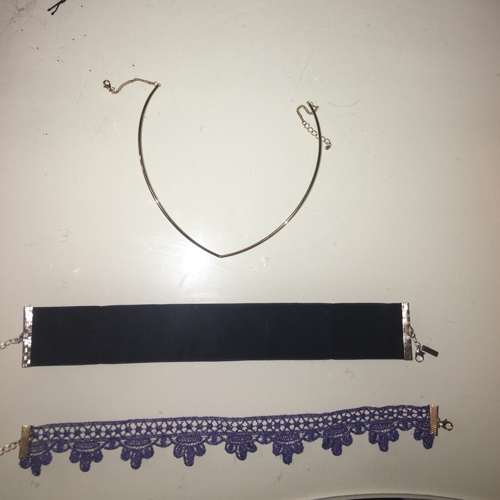 chokers