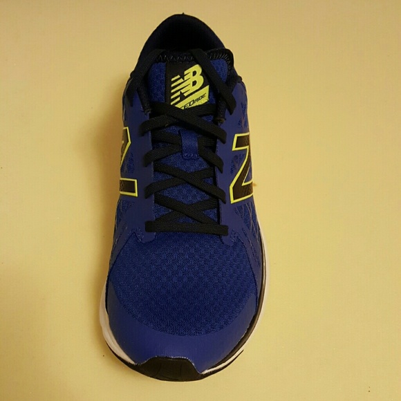 new balance 690 men yellow