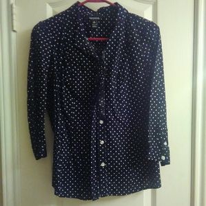 Polka dot buttoned down top LARGE