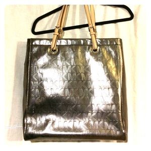 MICHAEL Michael Kors Jet Set Tote NEW