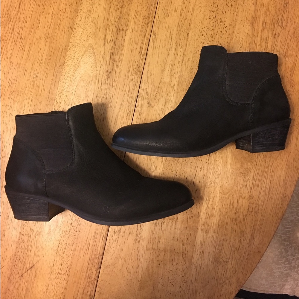 Steven by Steve Madden Black Booties!