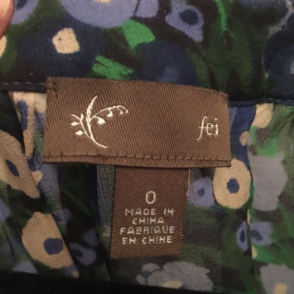 Anthropologie 100% Silk Top - Picture 3 of 6