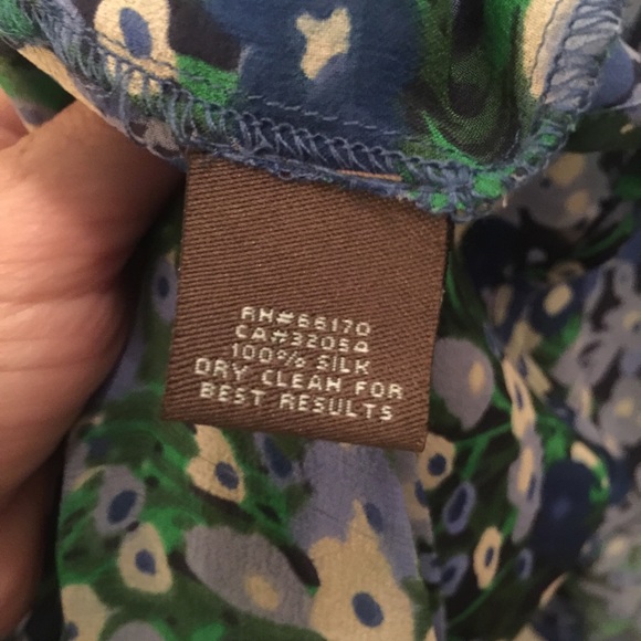 Anthropologie 100% Silk Top - Picture 4 of 6