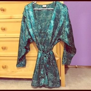 📦 MOVING SALE 📦 Vintage Chemise Set