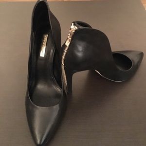 BCBGeneration Black Leather Pumps