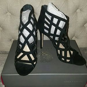 Vince Camuto Tatianna Cage Sandal BNIB