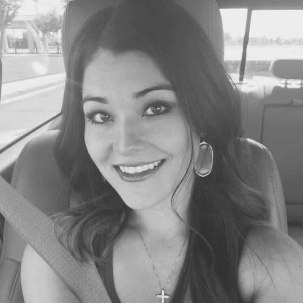 Meet your Posher, Viviana