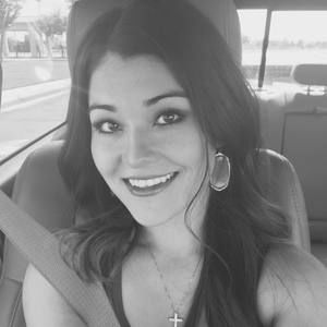 Meet your Posher, Viviana