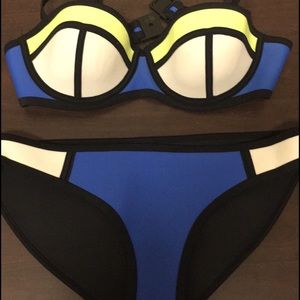 Triangl bikini