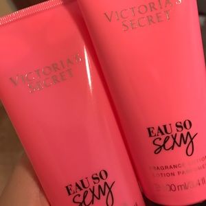 Eau so sexy duo Victoria Secret