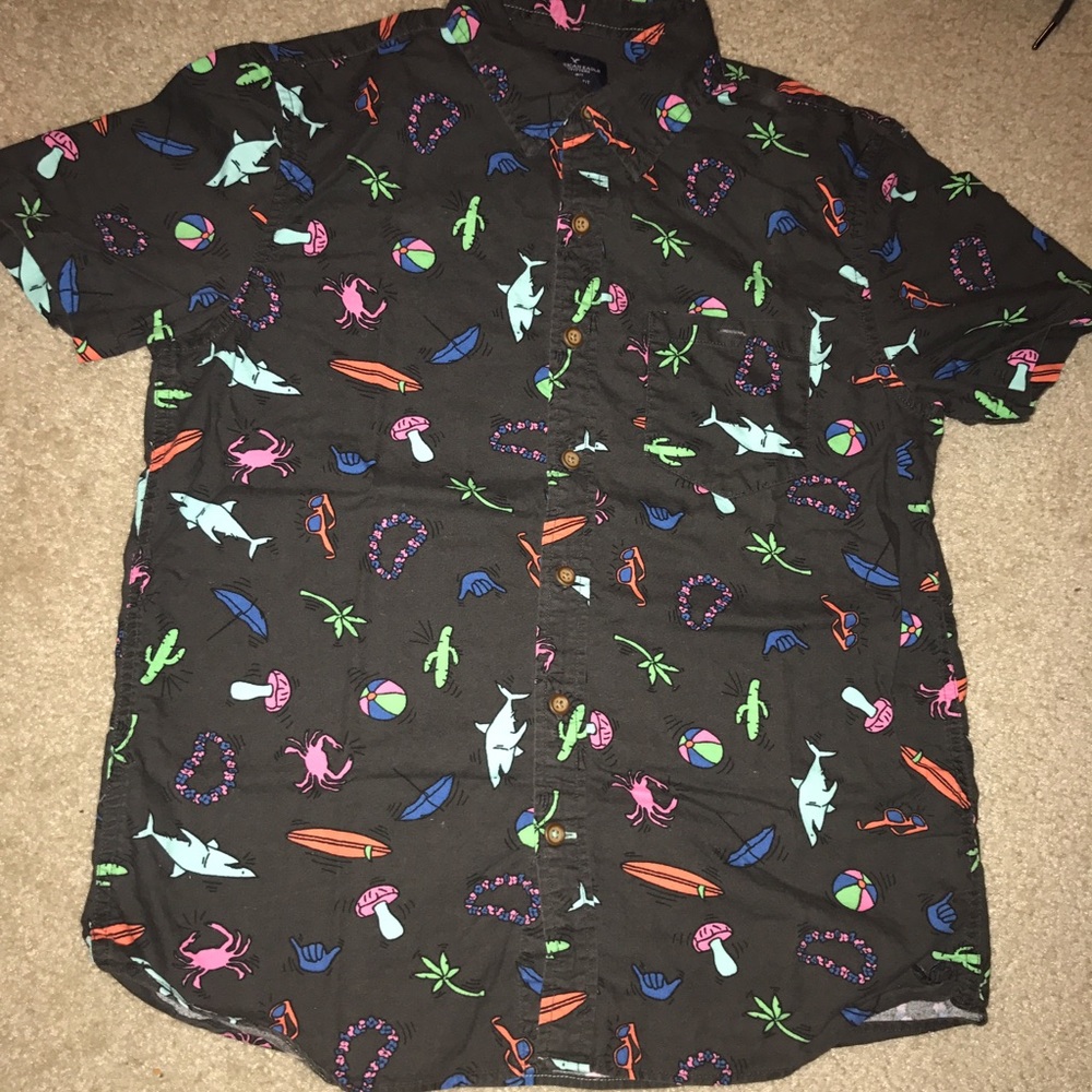Hollister short sleeve button up shirt