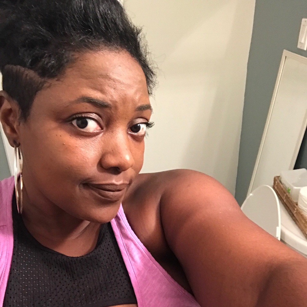 Meet your Posher, Shanika