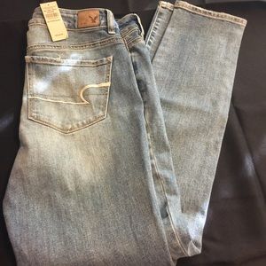 American Eagle NWT jeans