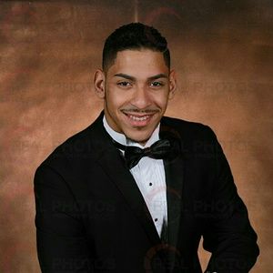 Meet your Posher, Moises