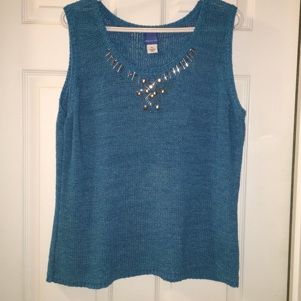 Knit tank with silver accents