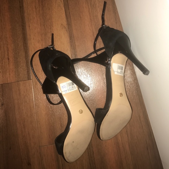 Dune: straps heels - Picture 2 of 3