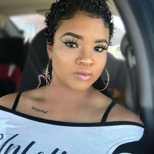 Meet your Posher, Breyanna