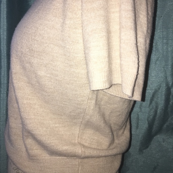 Lightly warm and soft top - Picture 3 of 4