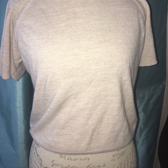 Lightly warm and soft top - Picture 4 of 4