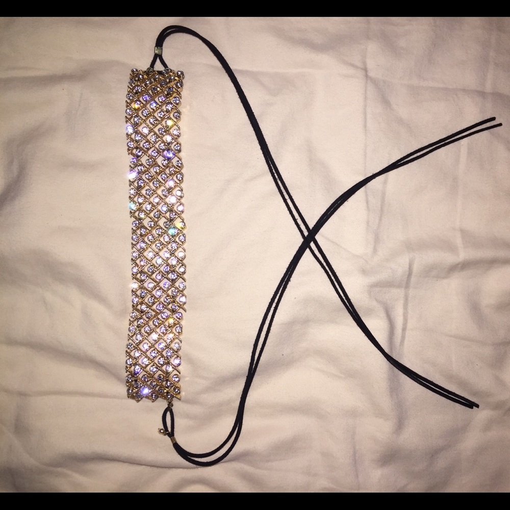 Diamond choker